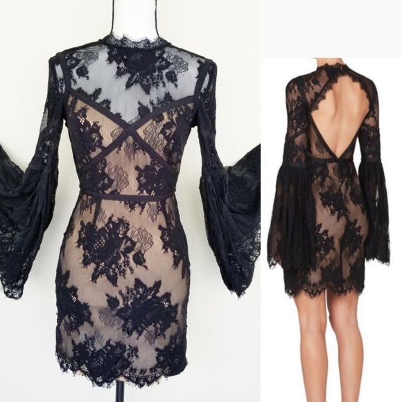 MISHA COLLECTION Dresses & Skirts - Misha Collection Carline Bell Sleeves Lace Dress